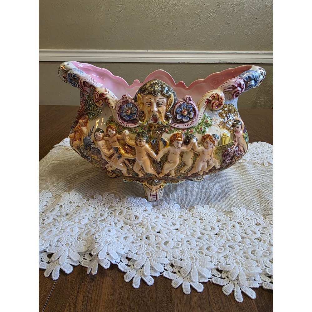 Vintage Capodimonte Italy Cherub Relief Porcelain Centerpiece Bowl 1535/444